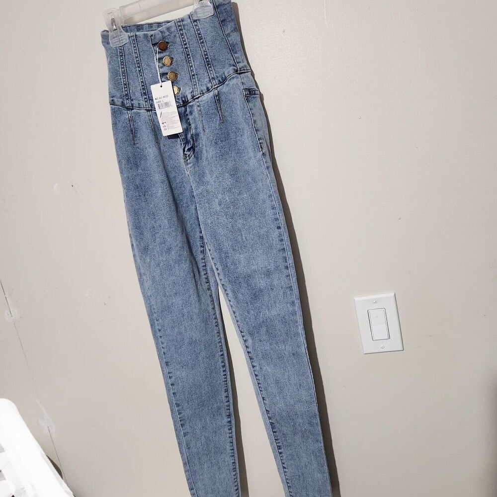 Skinny Jeans Juniors Size Large Blue High Rise Stretch.   New